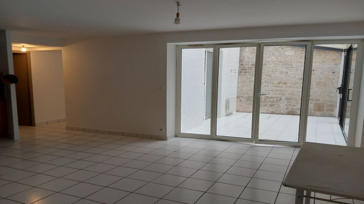 Ma-Cabane - Location Appartement Saintes, 62 m²