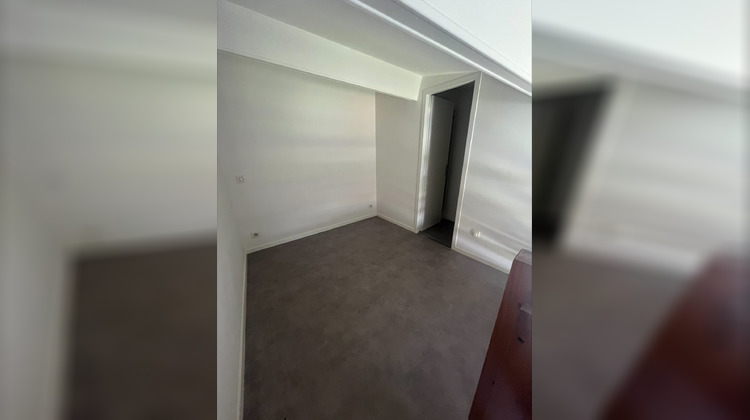 Ma-Cabane - Location Appartement Saintes, 22 m²