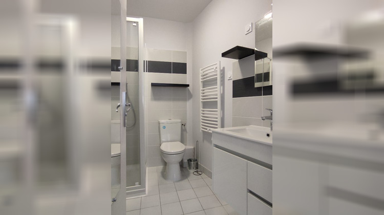 Ma-Cabane - Location Appartement Saintes, 17 m²