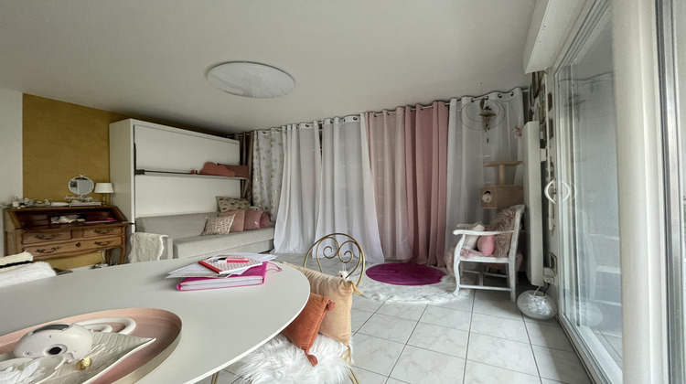Ma-Cabane - Location Appartement Saintes, 28 m²