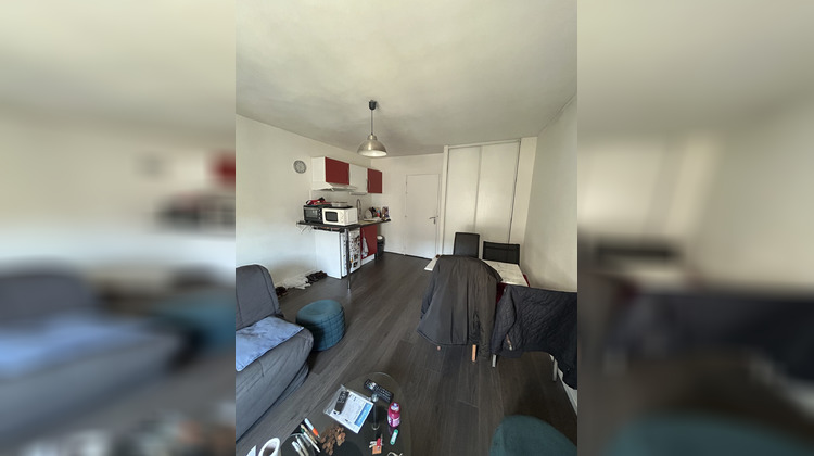 Ma-Cabane - Location Appartement saintes, 35 m²