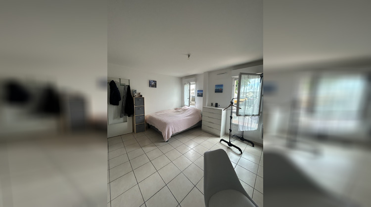 Ma-Cabane - Location Appartement Saintes, 25 m²