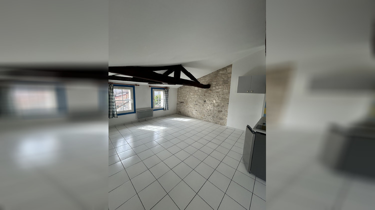 Ma-Cabane - Location Appartement Saintes, 46 m²