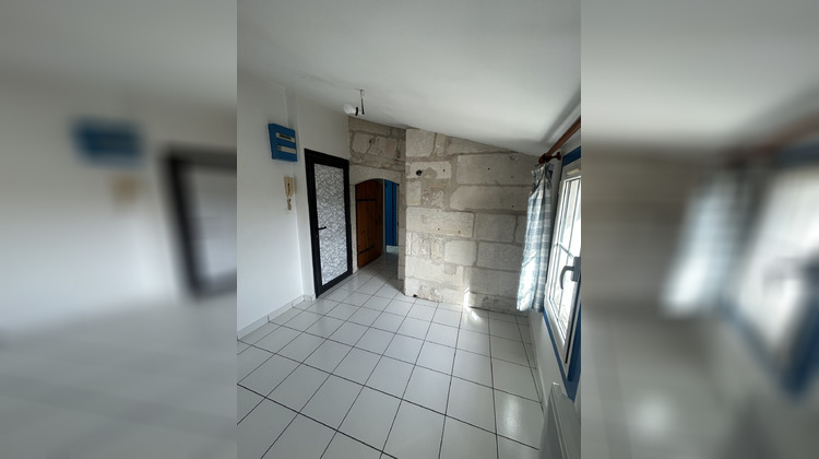Ma-Cabane - Location Appartement Saintes, 46 m²