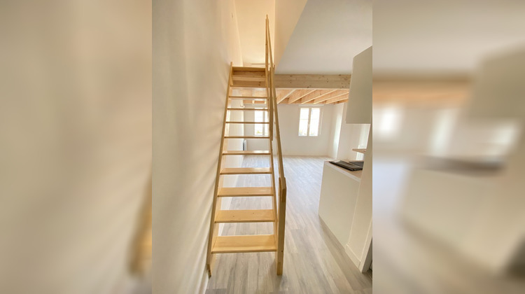 Ma-Cabane - Location Appartement Saintes, 22 m²