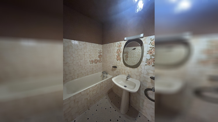 Ma-Cabane - Location Appartement Saintes, 47 m²