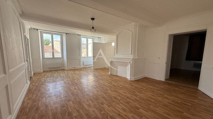 Ma-Cabane - Location Appartement SAINTES, 48 m²