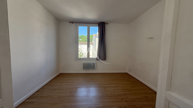 Ma-Cabane - Location Appartement SAINTES, 48 m²