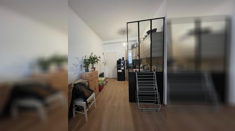 Ma-Cabane - Location Appartement Saintes, 30 m²