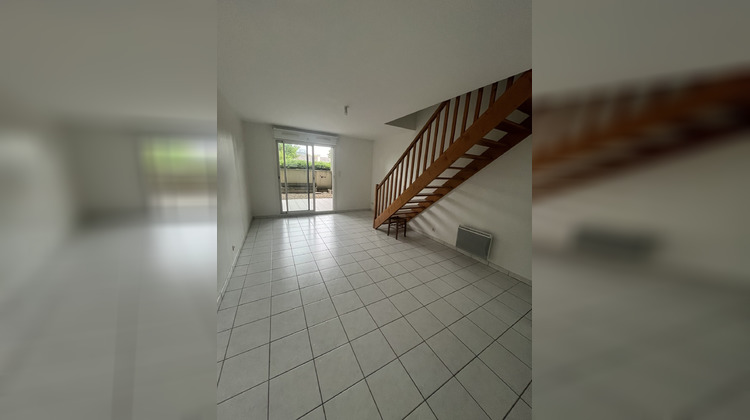 Ma-Cabane - Location Appartement Saintes, 67 m²