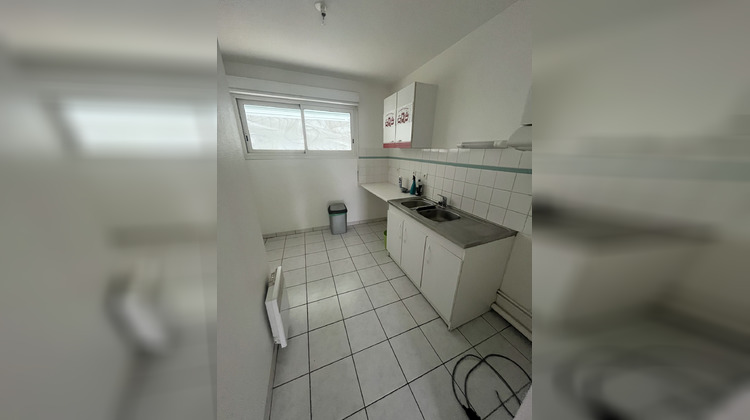 Ma-Cabane - Location Appartement Saintes, 67 m²