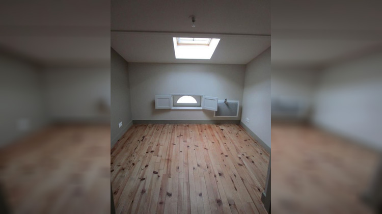 Ma-Cabane - Location Appartement Saintes, 36 m²