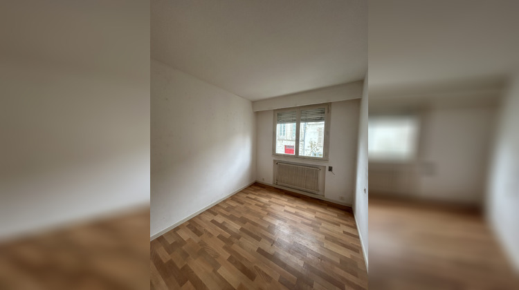 Ma-Cabane - Location Appartement Saintes, 39 m²