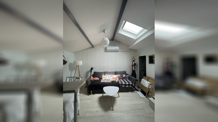 Ma-Cabane - Location Appartement Saintes, 27 m²