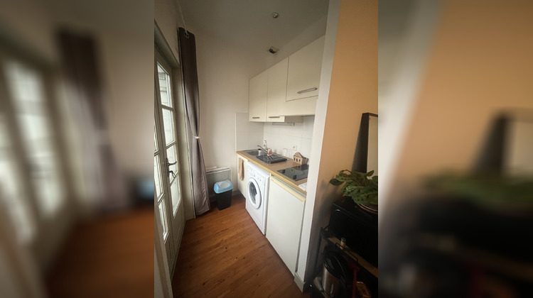 Ma-Cabane - Location Appartement Saintes, 25 m²