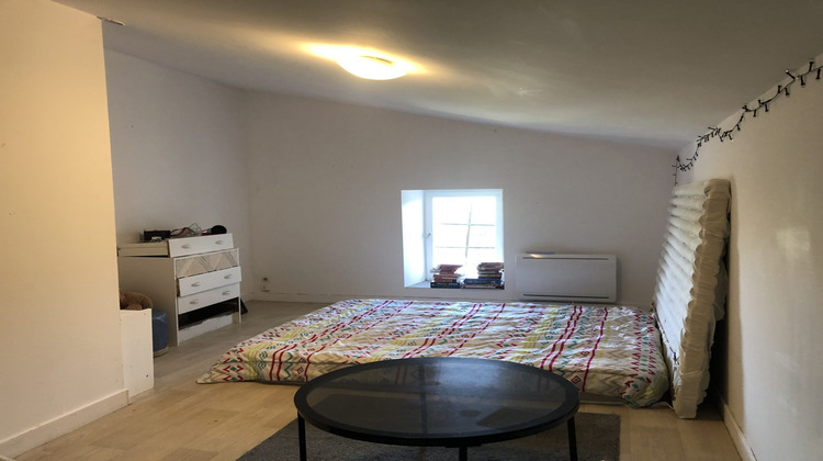 Ma-Cabane - Location Appartement Saintes, 49 m²