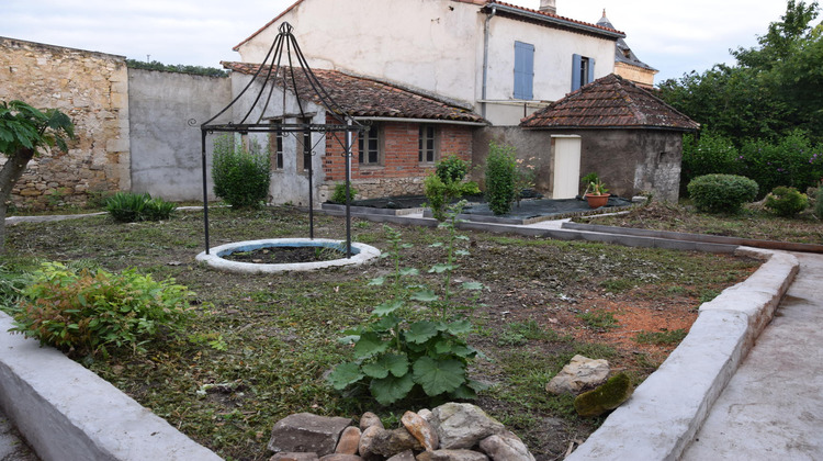 Ma-Cabane - Location Appartement Saïx, 43 m²