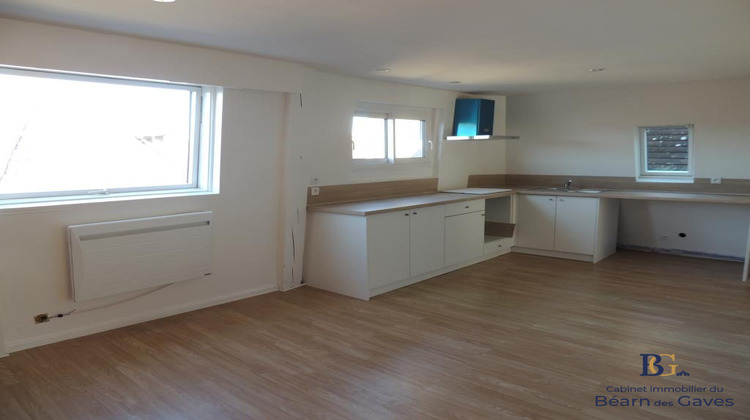 Ma-Cabane - Location Appartement SALIES-DE-BEARN, 97 m²