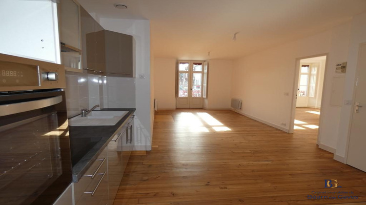 Ma-Cabane - Location Appartement Salies-de-Béarn, 55 m²