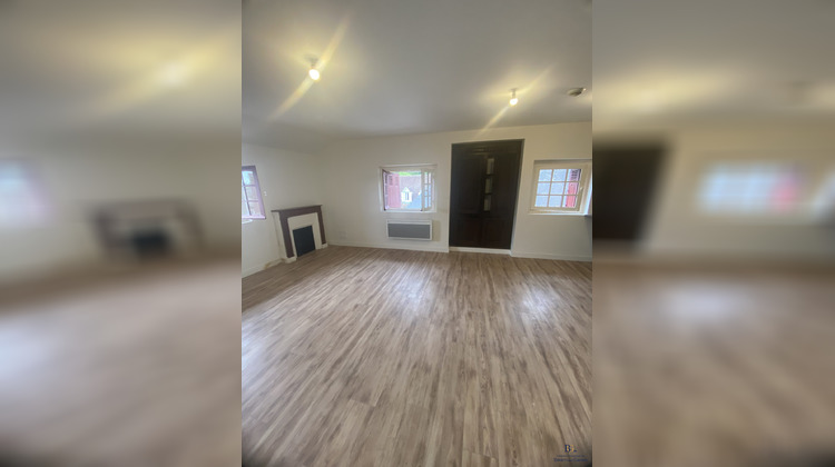 Ma-Cabane - Location Appartement Salies-de-Béarn, 35 m²
