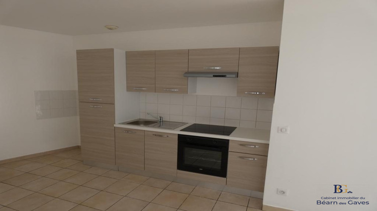 Ma-Cabane - Location Appartement Salies-de-Béarn, 82 m²