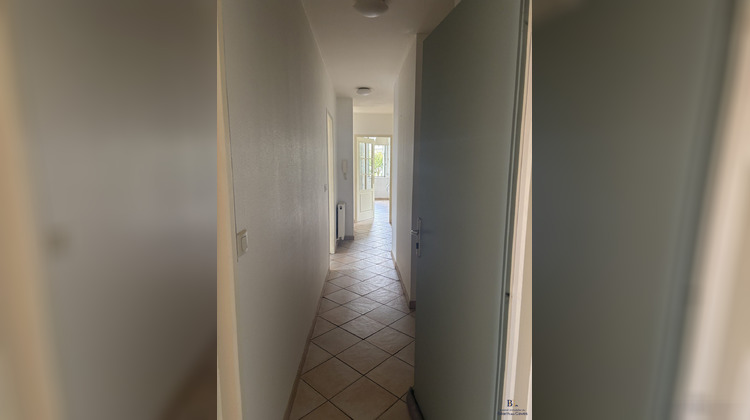 Ma-Cabane - Location Appartement Salies-de-Béarn, 65 m²