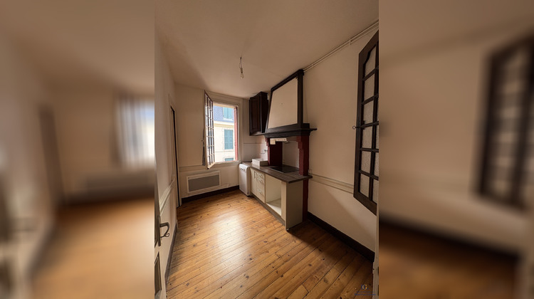 Ma-Cabane - Location Appartement Salies-de-Béarn, 67 m²