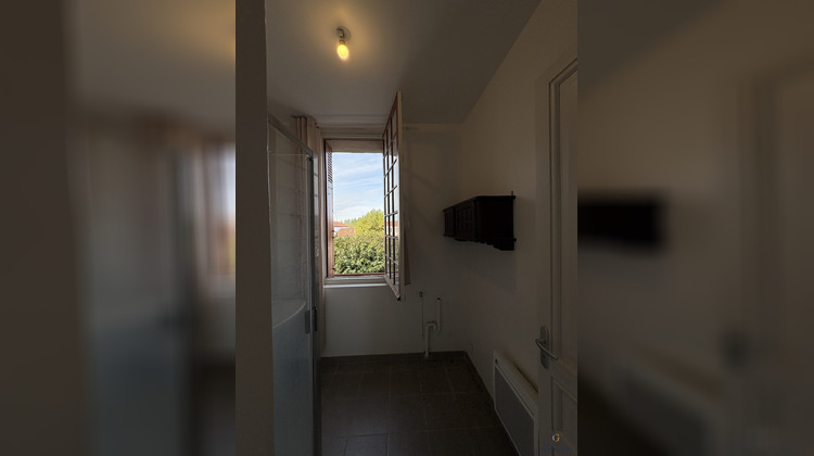 Ma-Cabane - Location Appartement Salies-de-Béarn, 67 m²