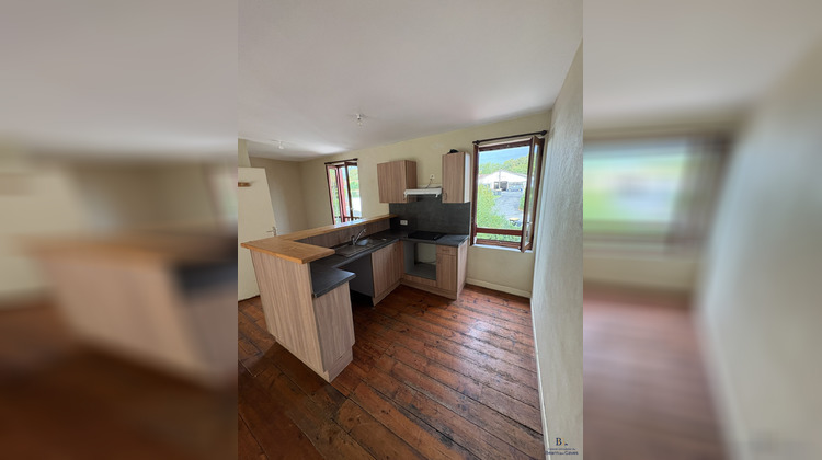 Ma-Cabane - Location Appartement Salies-de-Béarn, 72 m²