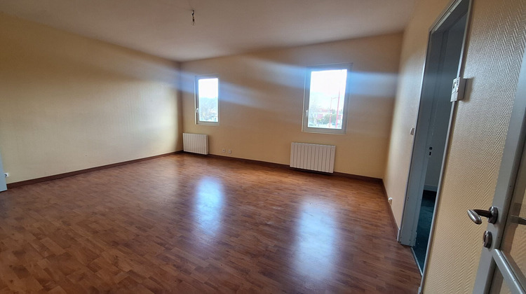 Ma-Cabane - Location Appartement SALIES-DU-SALAT, 90 m²