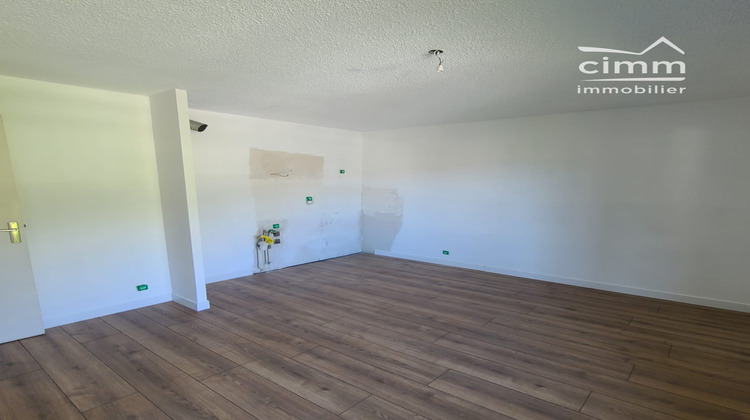 Ma-Cabane - Location Appartement Sallanches, 31 m²