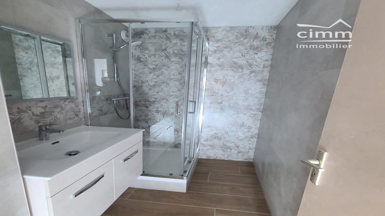 Ma-Cabane - Location Appartement Sallanches, 29 m²