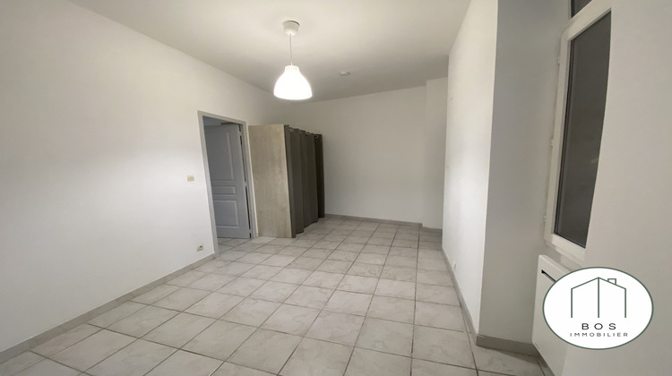 Ma-Cabane - Location Appartement Salon-de-Provence, 41 m²