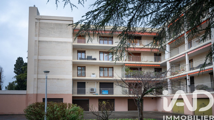 Ma-Cabane - Location Appartement Salon-de-Provence, 95 m²