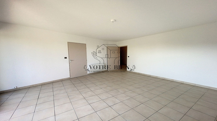 Ma-Cabane - Location Appartement SALON-DE-PROVENCE, 70 m²