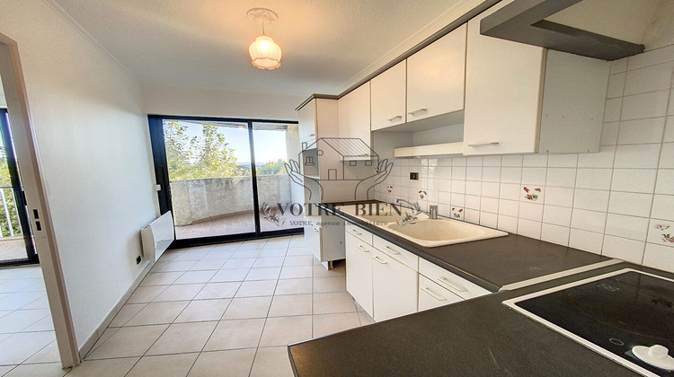 Ma-Cabane - Location Appartement SALON-DE-PROVENCE, 70 m²