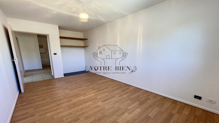 Ma-Cabane - Location Appartement SALON-DE-PROVENCE, 70 m²