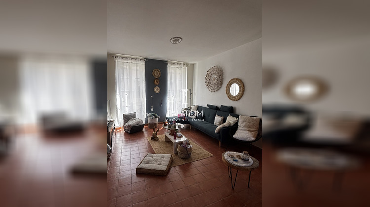 Ma-Cabane - Location Appartement Salon-de-Provence, 74 m²
