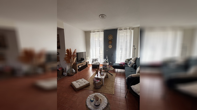 Ma-Cabane - Location Appartement Salon-de-Provence, 74 m²