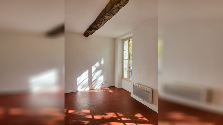 Ma-Cabane - Location Appartement Salon-de-Provence, 19 m²