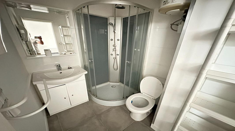 Ma-Cabane - Location Appartement SALON DE PROVENCE, 24 m²