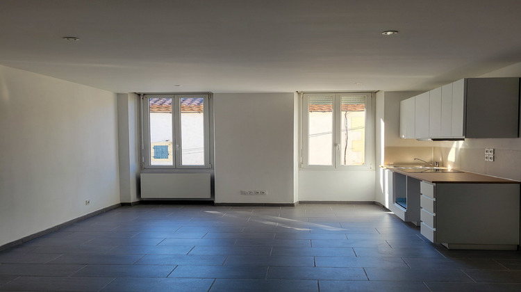 Ma-Cabane - Location Appartement Salon-de-Provence, 56 m²