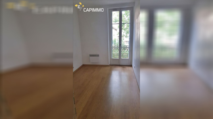 Ma-Cabane - Location Appartement SALON-DE-PROVENCE, 70 m²