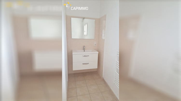 Ma-Cabane - Location Appartement SALON-DE-PROVENCE, 70 m²