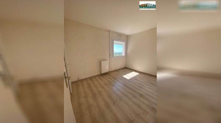 Ma-Cabane - Location Appartement Salon-de-Provence, 79 m²