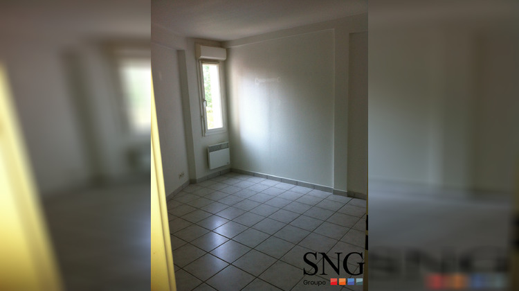 Ma-Cabane - Location Appartement Salouël, 83 m²