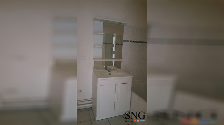 Ma-Cabane - Location Appartement Salouël, 49 m²
