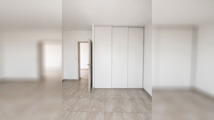 Ma-Cabane - Location Appartement SAN-MARTINO-DI-LOTA, 82 m²
