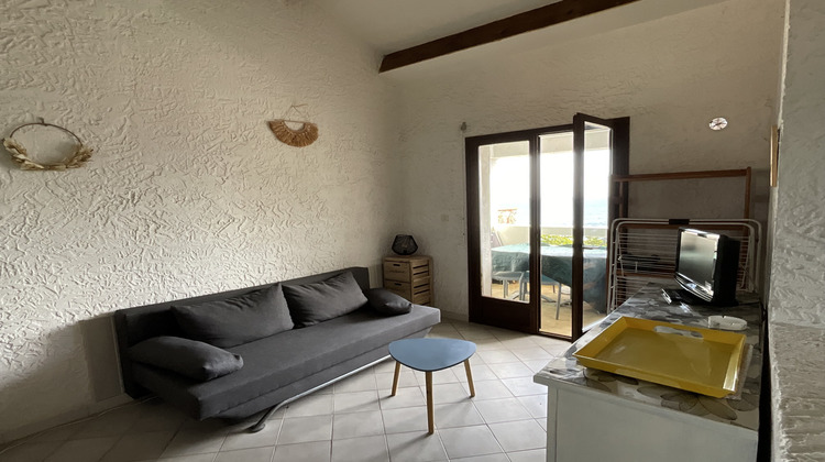 Ma-Cabane - Location Appartement Santa-Maria-Poggio, 47 m²