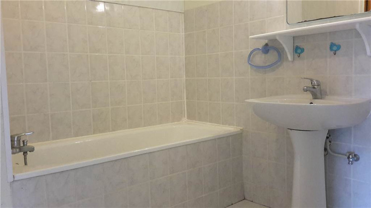 Ma-Cabane - Location Appartement SAONE, 66 m²